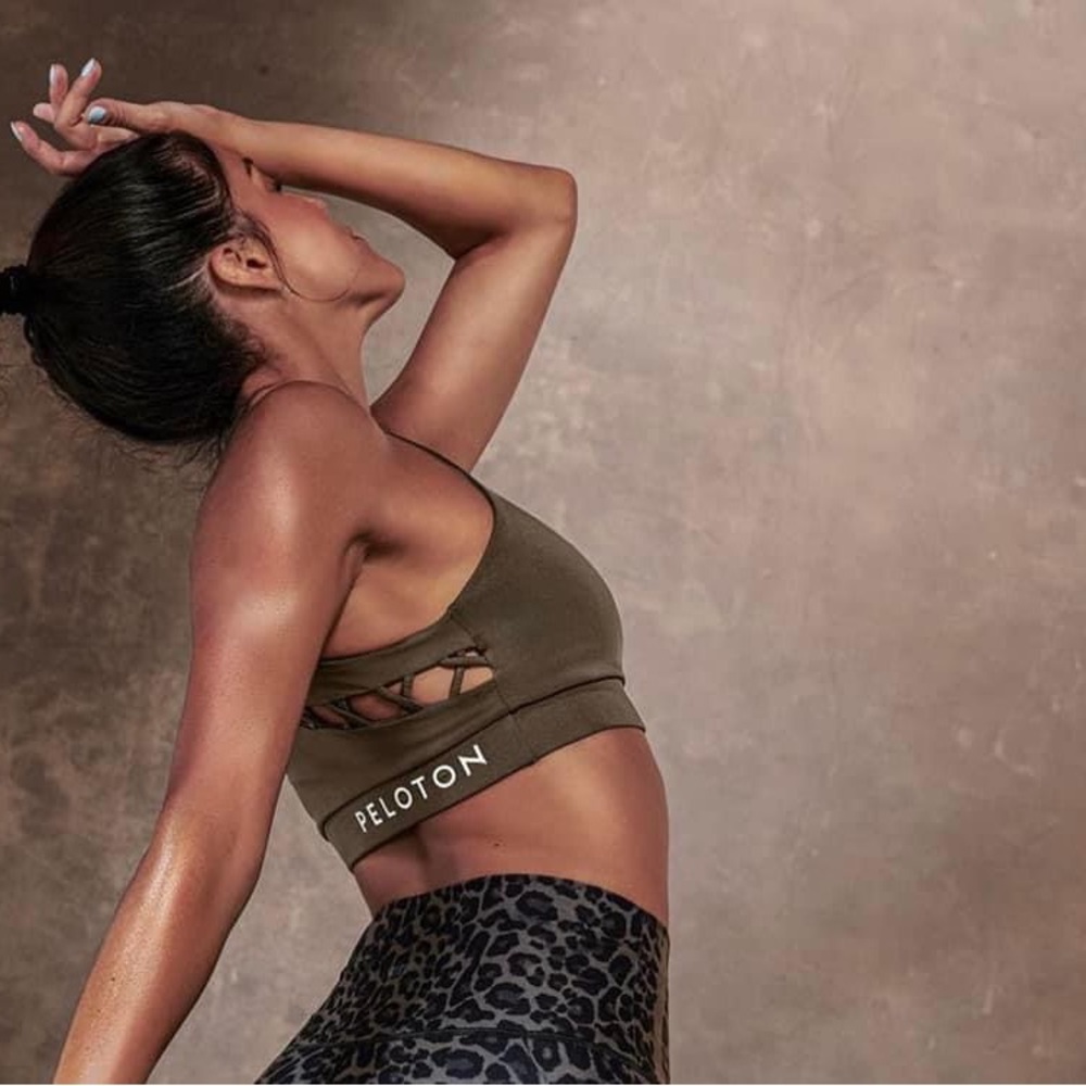 EUC 925 x Peloton Bra